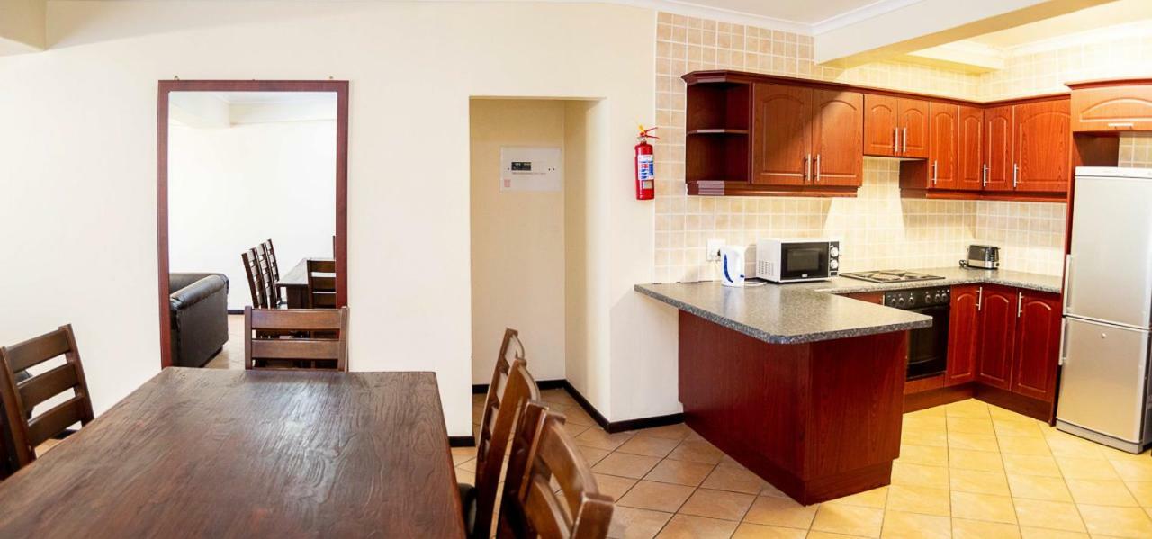 Ilawu Hotel Питермарицбург Экстерьер фото